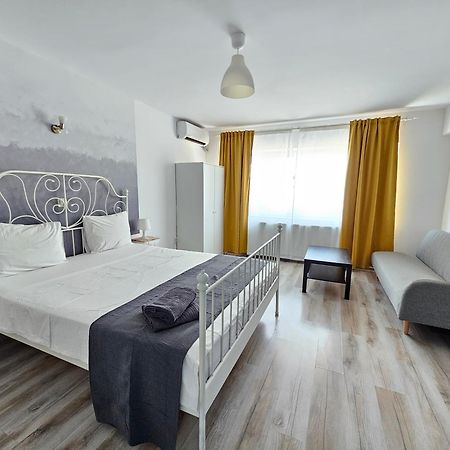 Color Apartments Old Town Center Bukareszt Zewnętrze zdjęcie