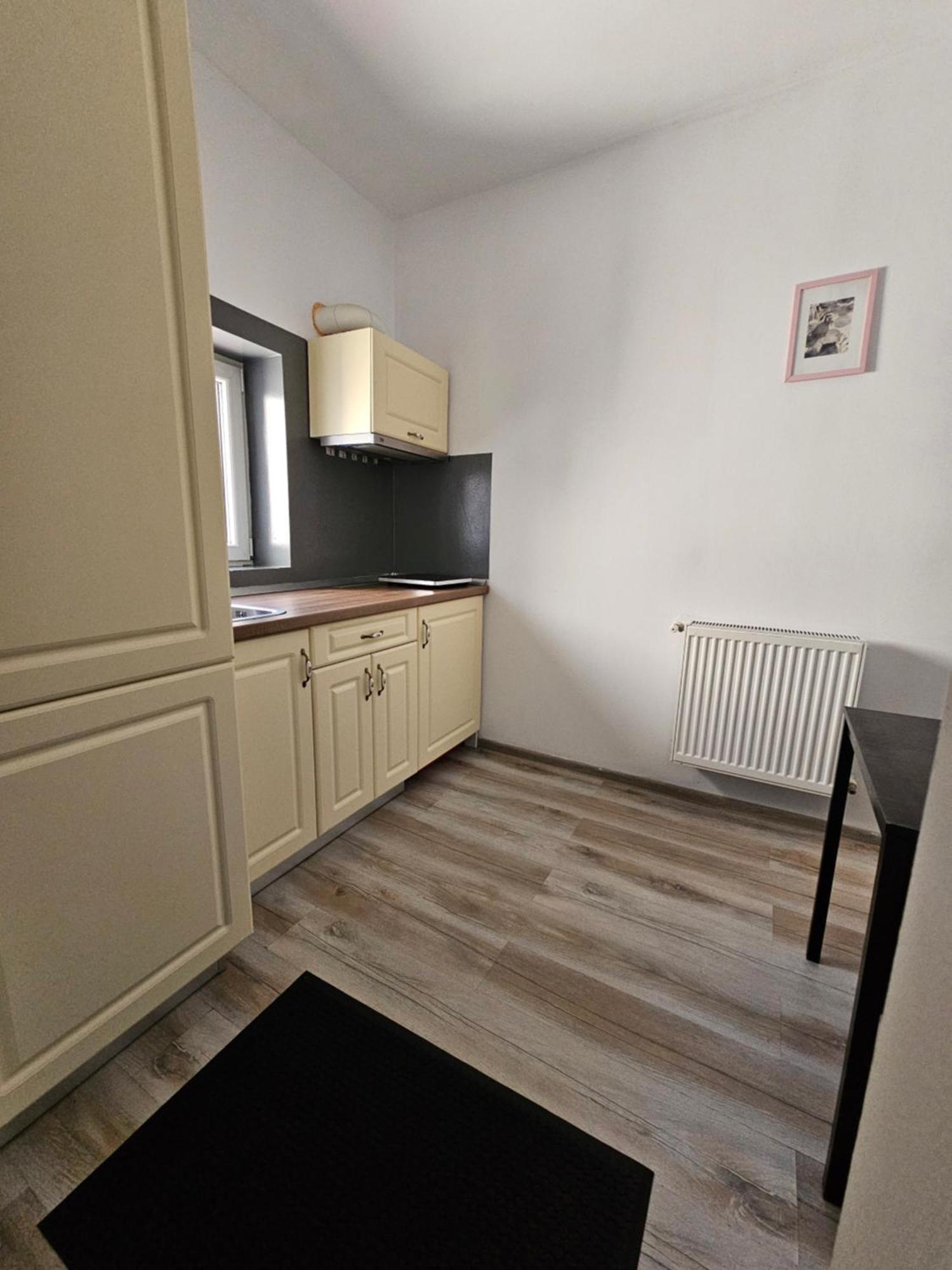 Color Apartments Old Town Center Bukareszt Zewnętrze zdjęcie
