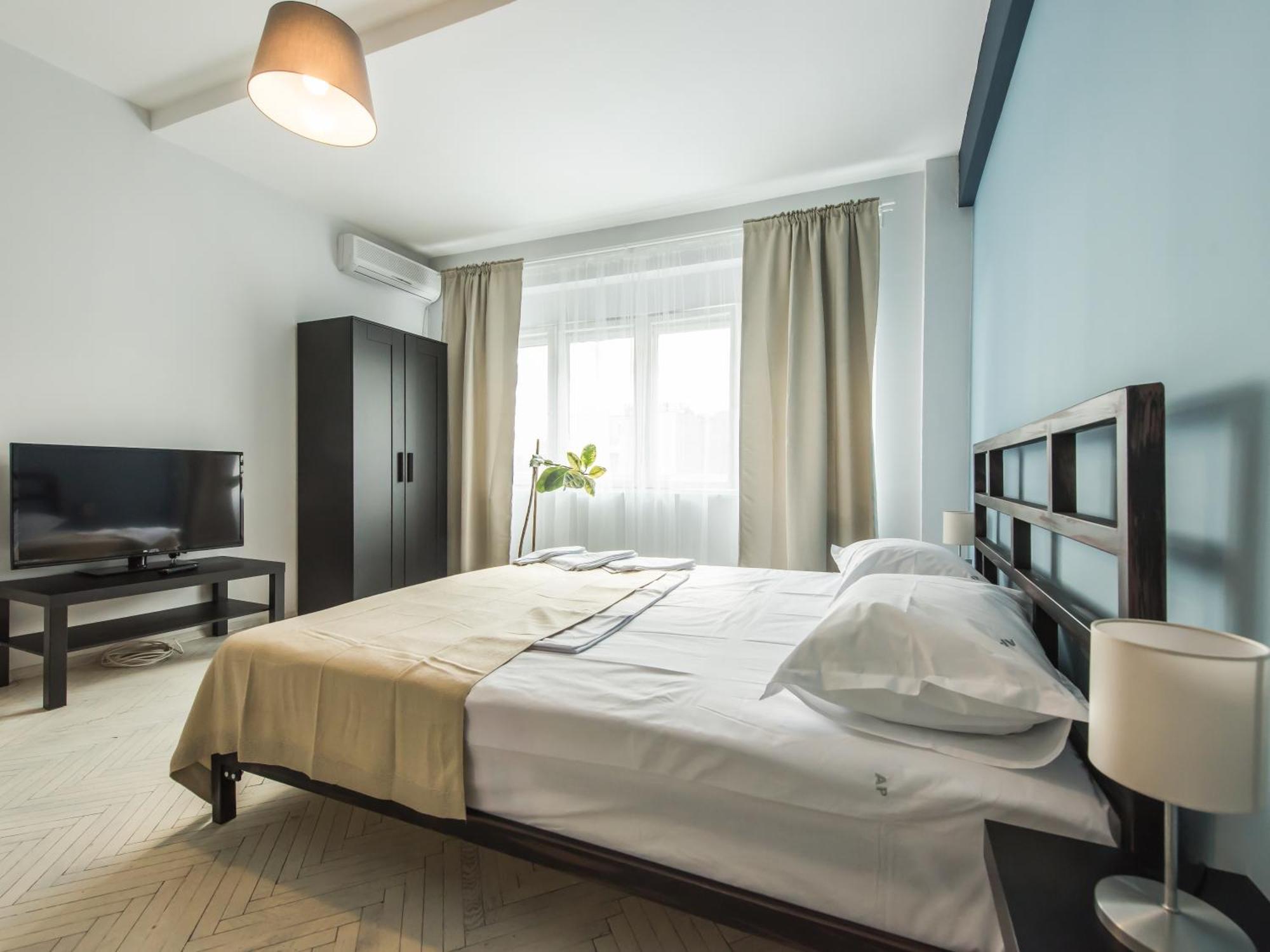Color Apartments Old Town Center Bukareszt Zewnętrze zdjęcie