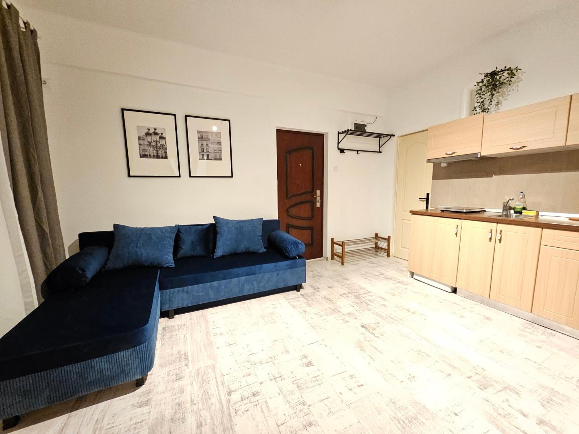 Color Apartments Old Town Center Bukareszt Zewnętrze zdjęcie