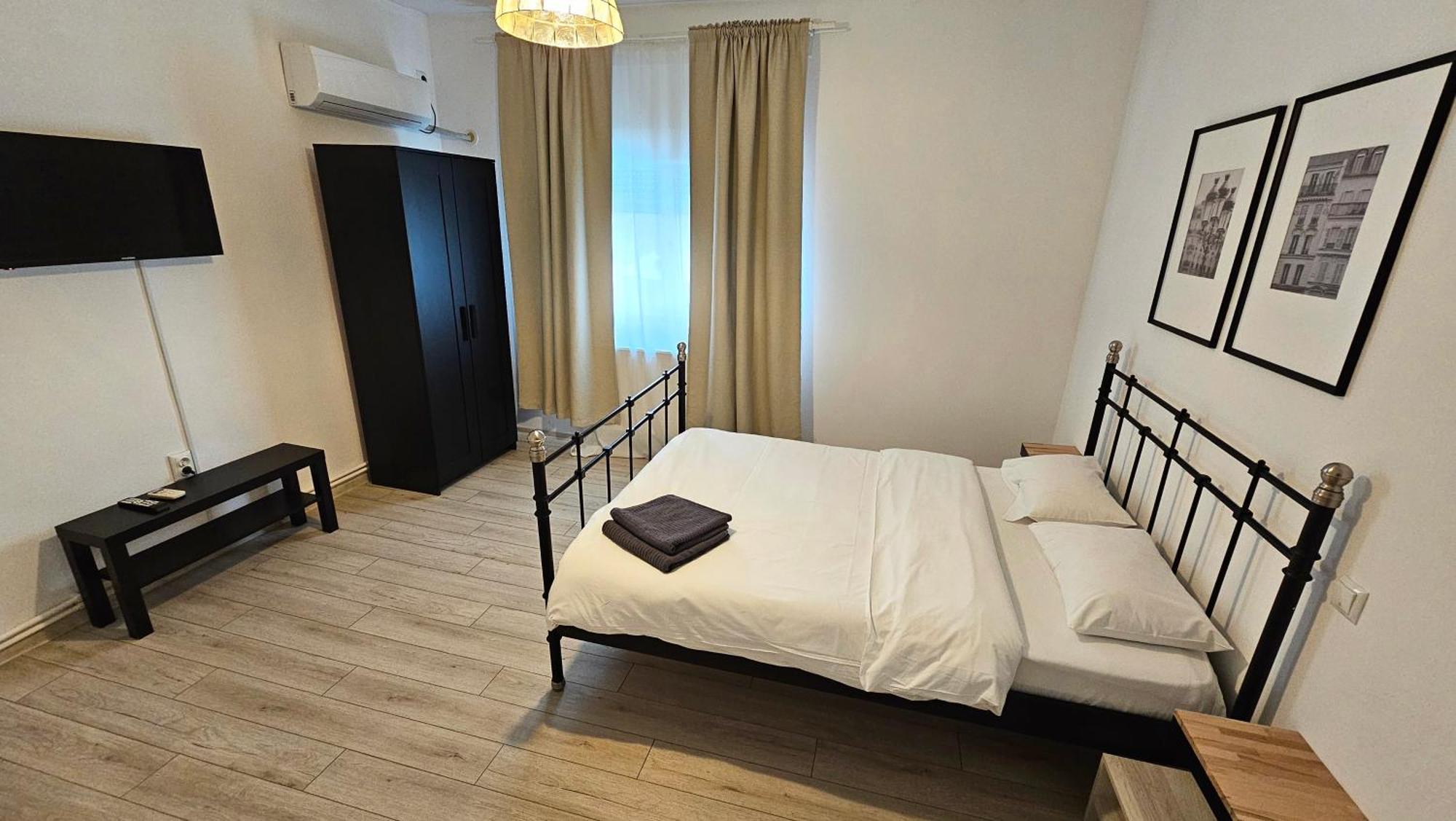 Color Apartments Old Town Center Bukareszt Zewnętrze zdjęcie