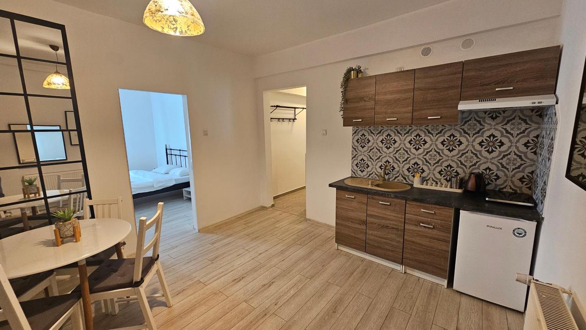 Color Apartments Old Town Center Bukareszt Zewnętrze zdjęcie