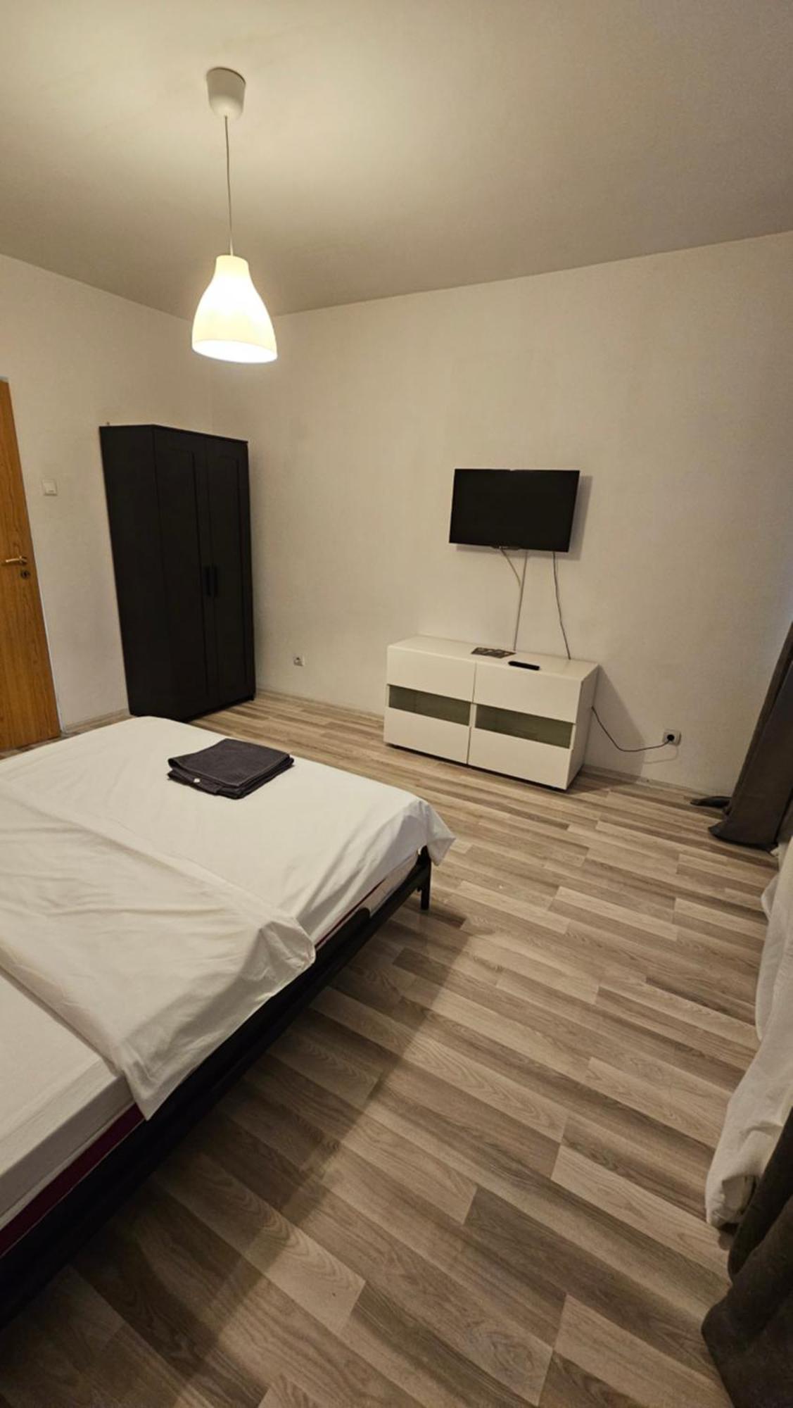 Color Apartments Old Town Center Bukareszt Zewnętrze zdjęcie