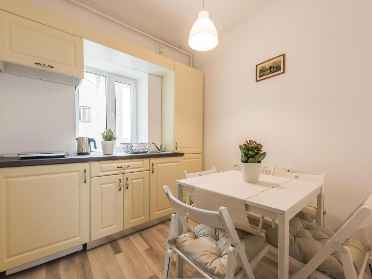 Color Apartments Old Town Center Bukareszt Zewnętrze zdjęcie